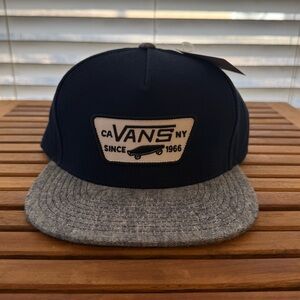 NWT Vans Patch SnapBack Navy/Grey